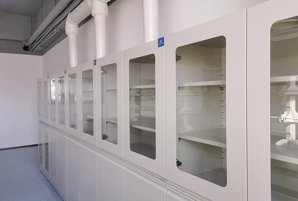 廣州實驗室臺柜廠家分享實驗室臺柜清潔與保養(yǎng)的小技巧