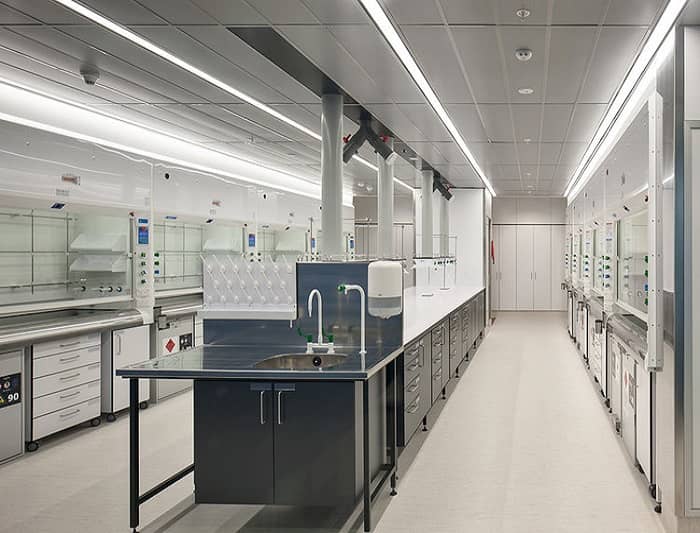 廣州實驗室裝修公司：環(huán)境監(jiān)測實驗室要如何設(shè)計建設(shè)？