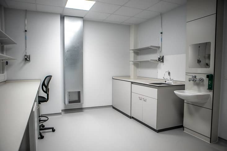 怎么做好高校物理、化學(xué)、生物實(shí)驗(yàn)室的設(shè)計(jì)方案