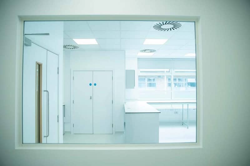 萬(wàn)級(jí)潔凈實(shí)驗(yàn)室裝修設(shè)計(jì)